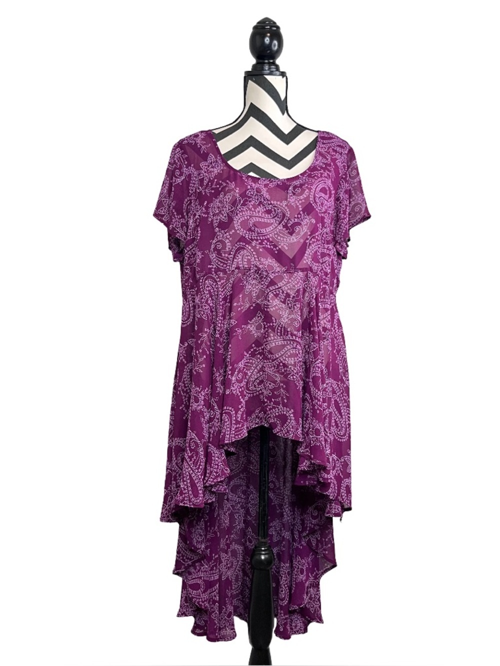 Torrid Sz 1 Boho Sheer Paisley Whimsical Short-Sleeve Hi-Low Tunic Top